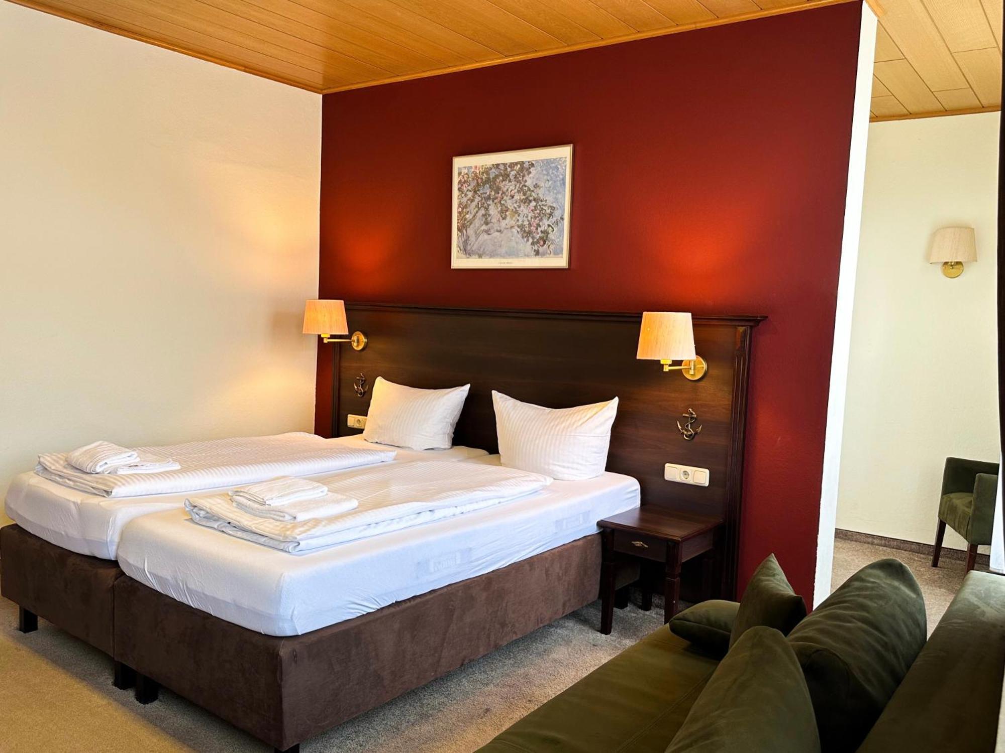 Hotel Fraenkischer Hof Kitzingen Esterno foto